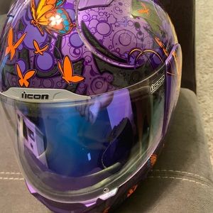 Women’s icon helmet